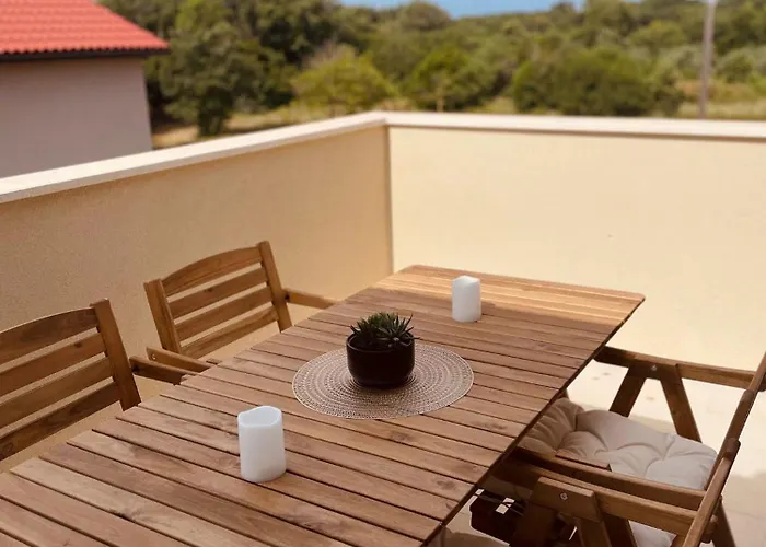 White Truffle Pula * Marčana